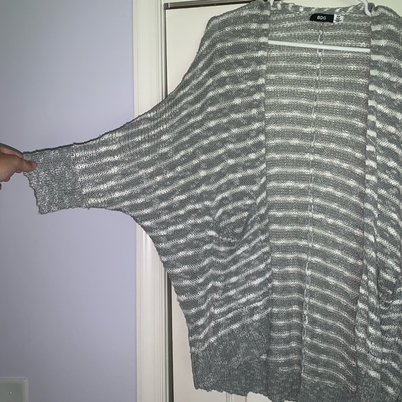 grey and white striped BDG cardigan - Picture 2 of 3